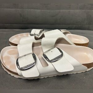 Birkenstock Arizona Big Buckle White Silver Size 41